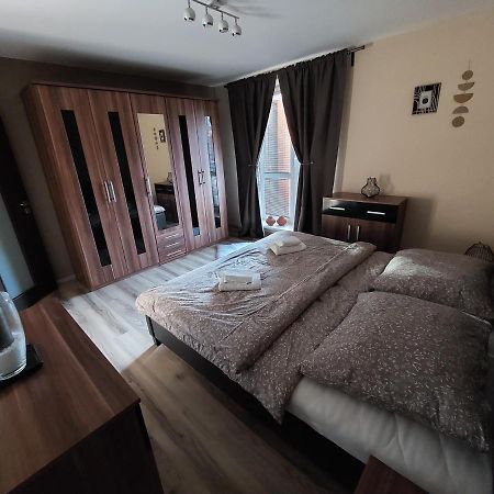 Frastak Apartment Hlohovec Exterior foto